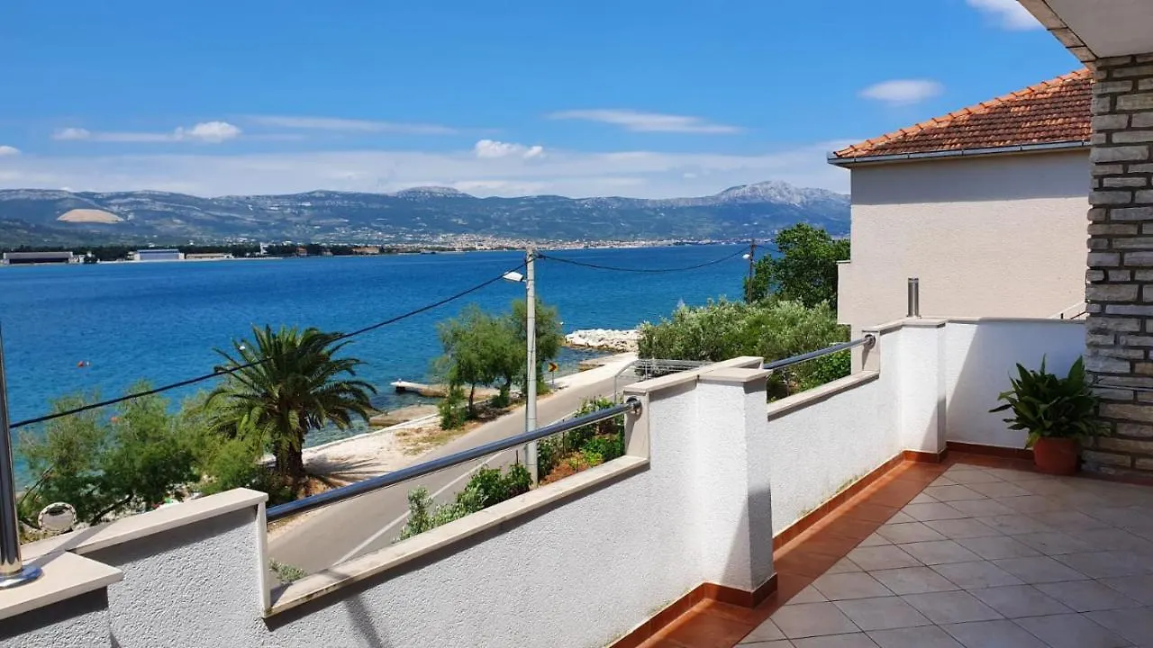 Apartment Nikica Trogir 0*,  Croatia