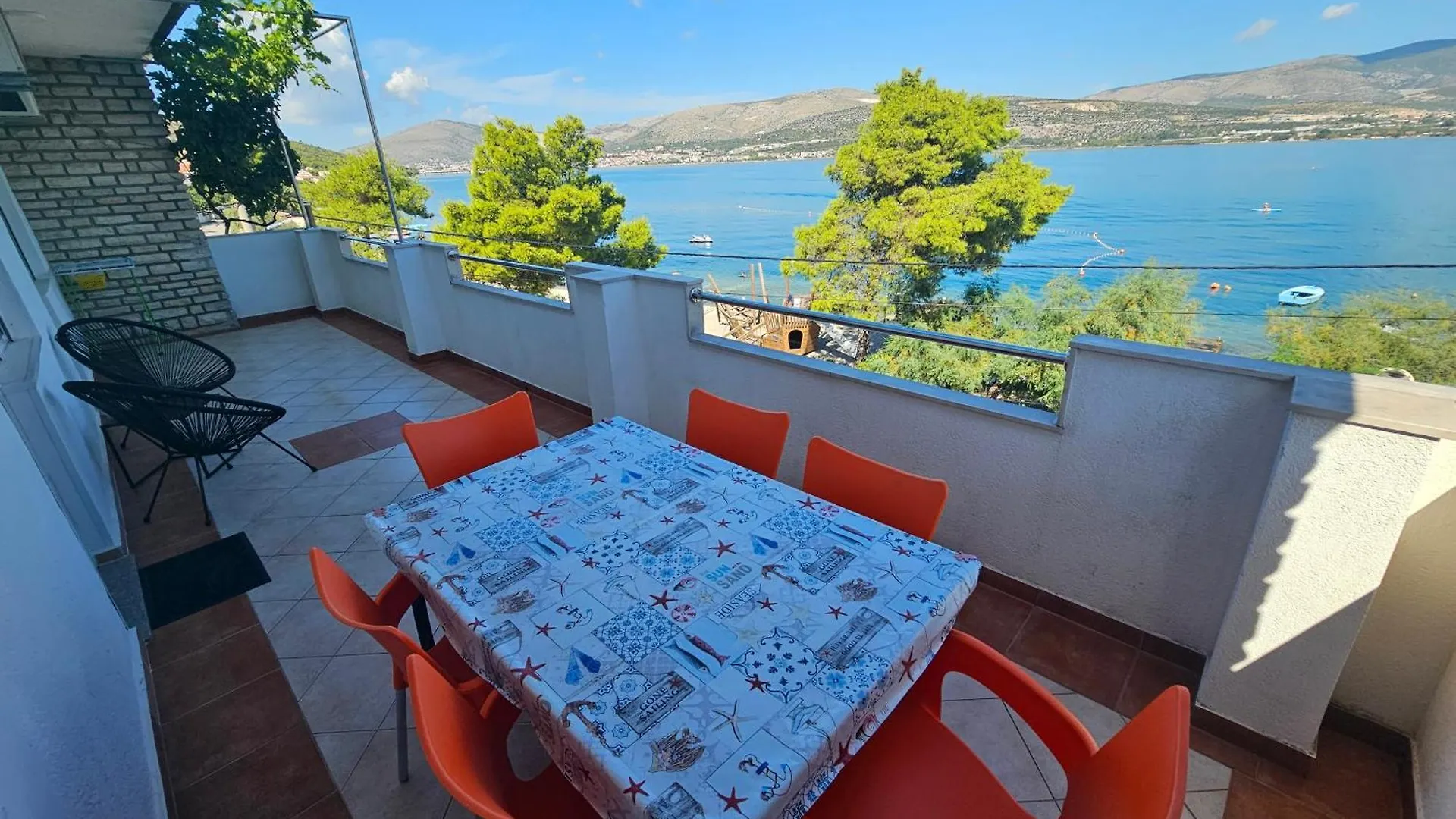 Apartment Nikica Trogir